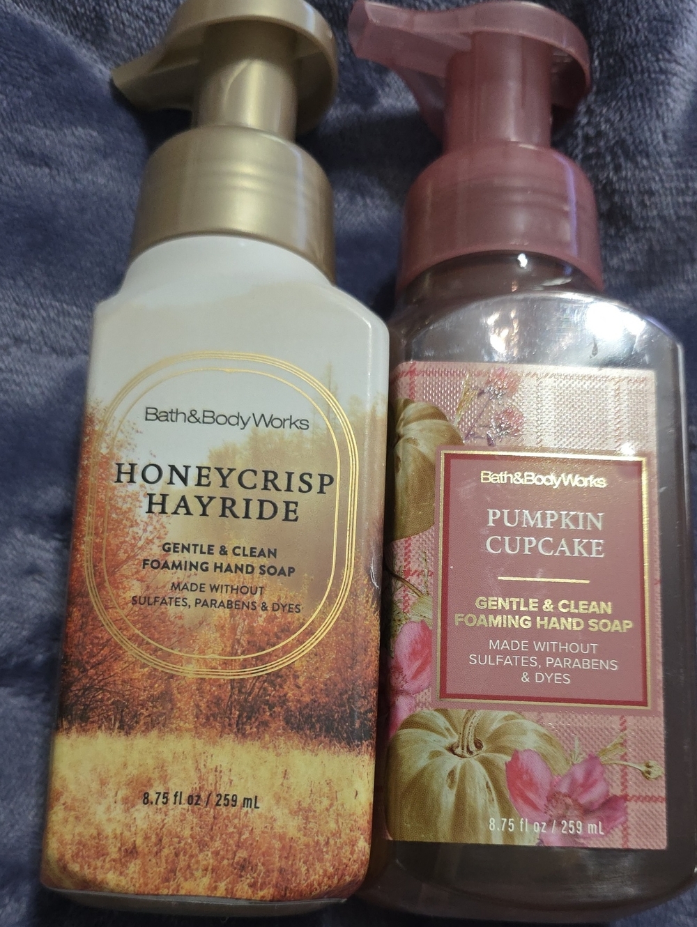 Bath & Body Works Honeycrisp Hayride & Pumpkin Cupcake Foaming Hand Soap NEW
